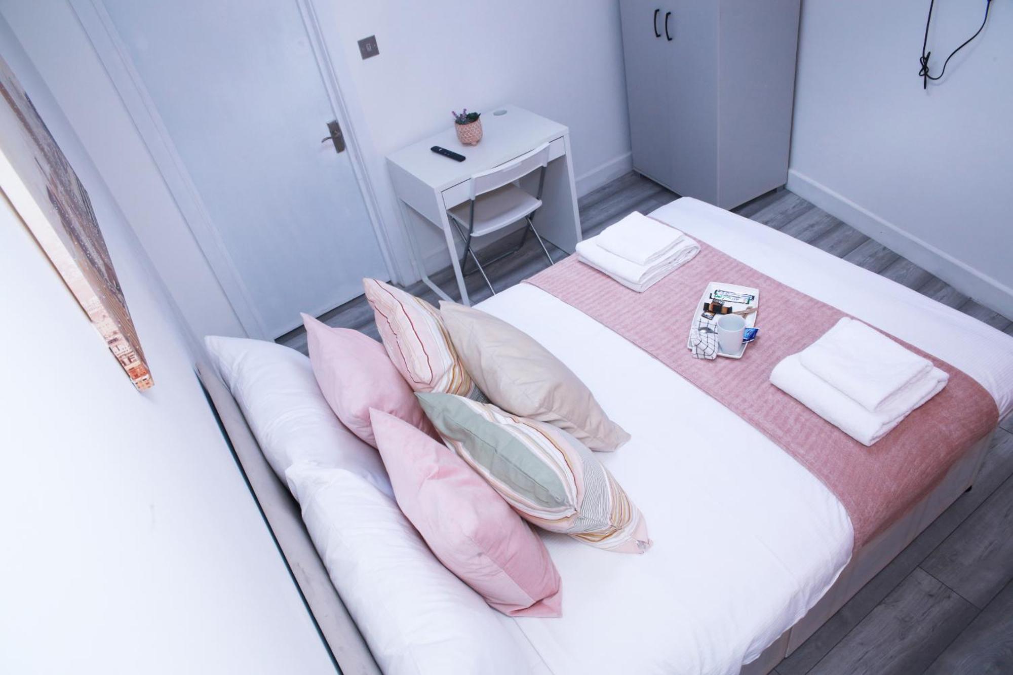 ロンドンHarrow Luxury Flat With Free Parking.アパートメント エクステリア 写真