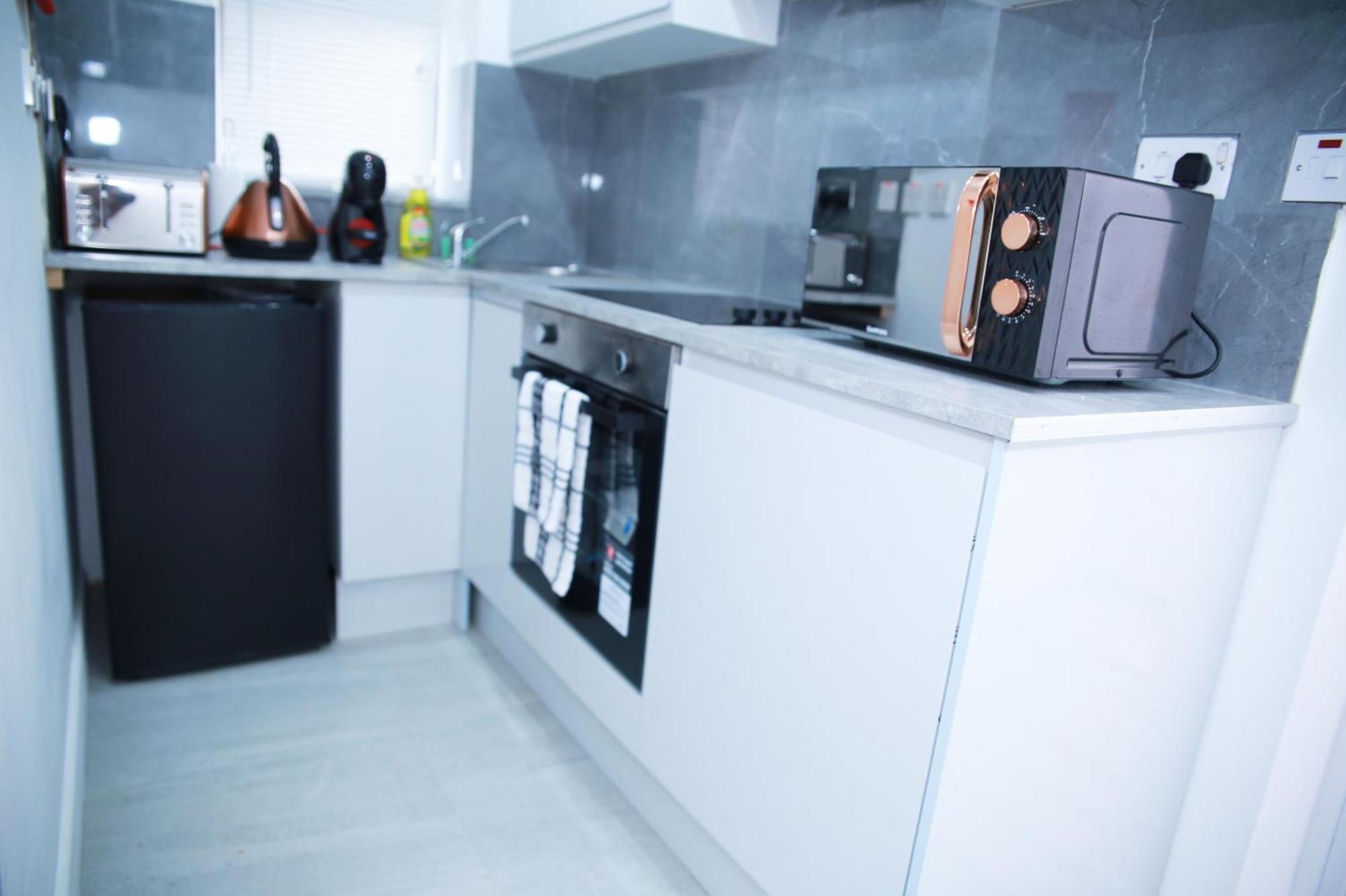 ロンドンHarrow Luxury Flat With Free Parking.アパートメント エクステリア 写真